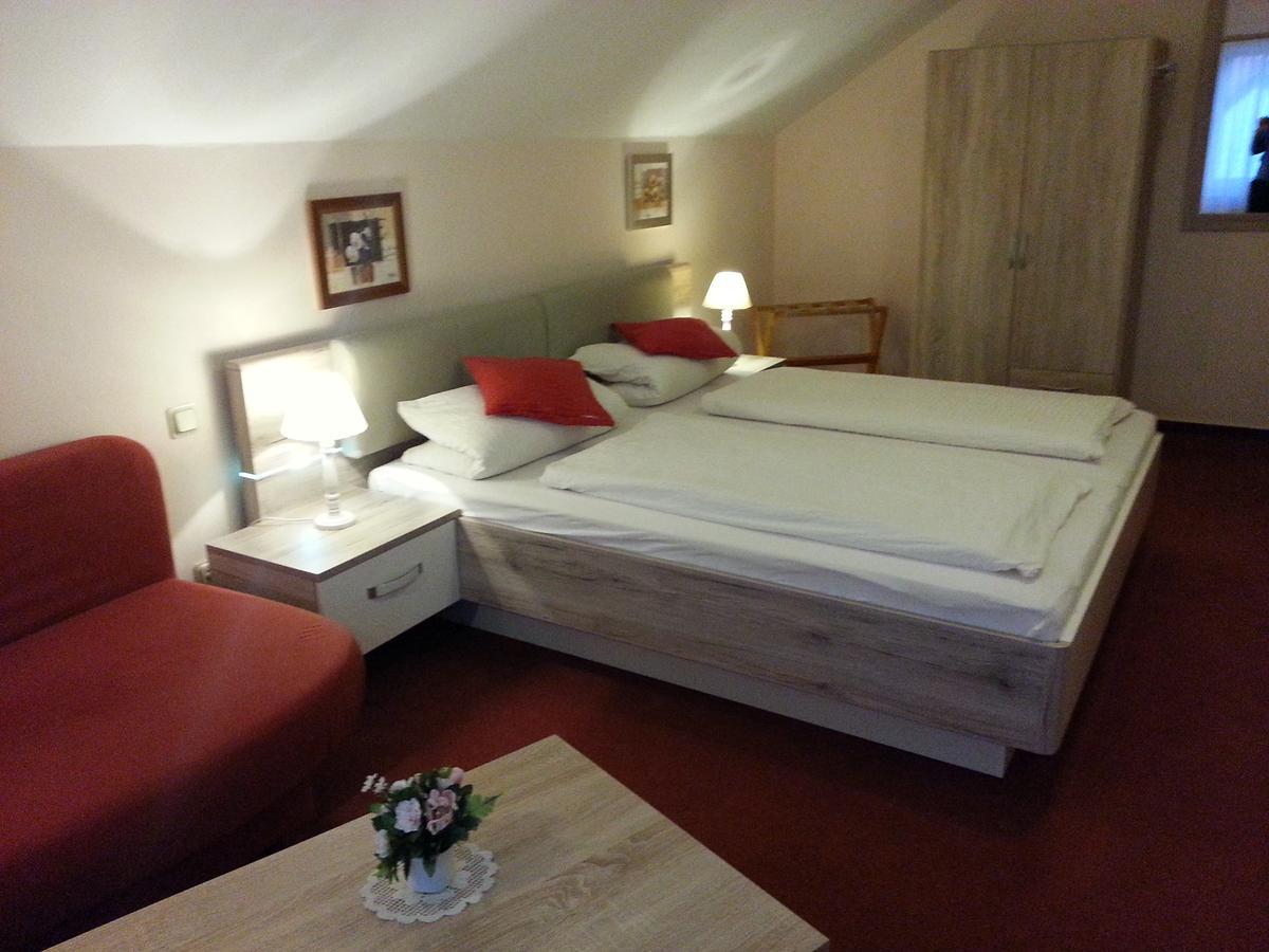 Hotel-Pension Deter Wernigerode Eksteriør billede